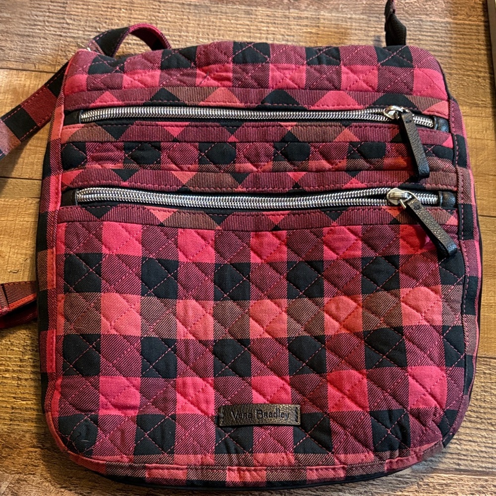 Vera Bradley red and Black Quilted Bag